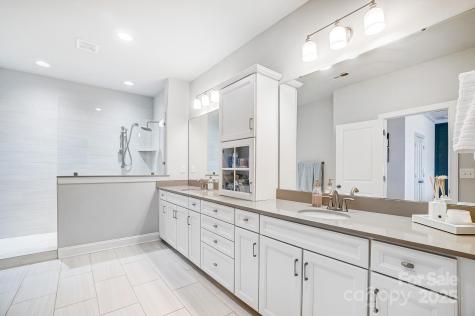 7560 Waverly Walk Avenue Charlotte NC 28277