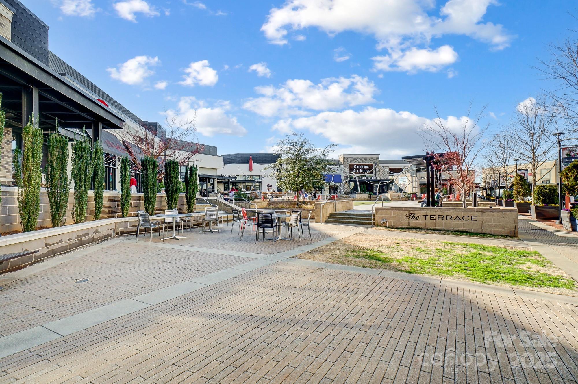 7560 Waverly Walk Avenue Charlotte NC 28277