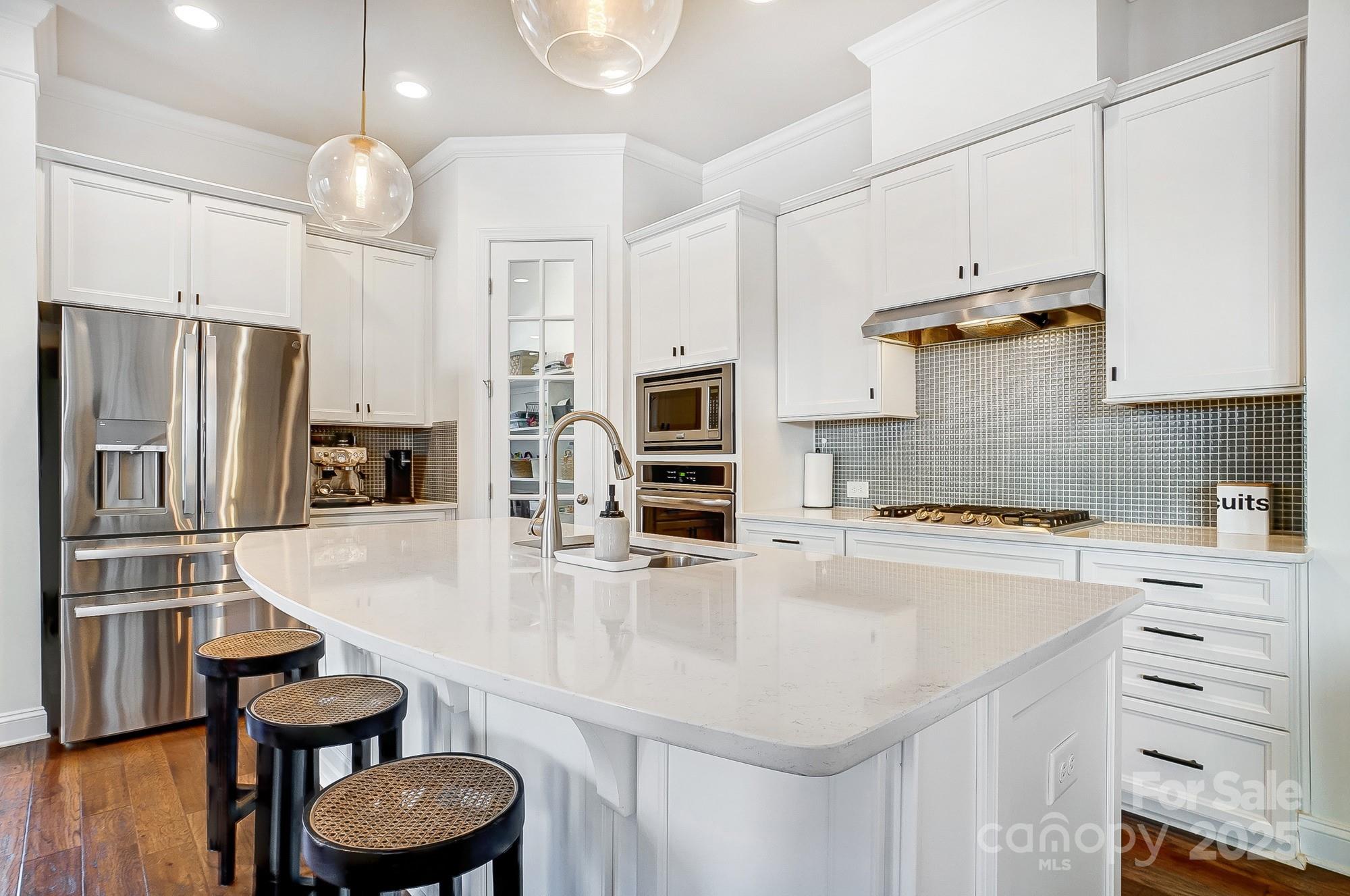 7560 Waverly Walk Avenue Charlotte NC 28277