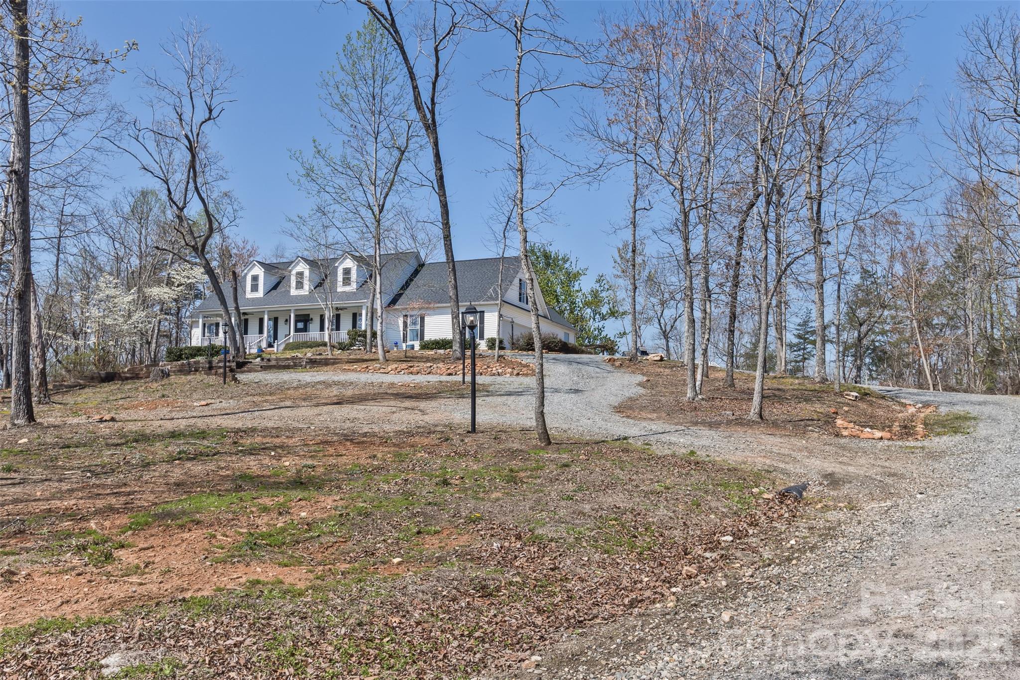 378 Collinsville Road Columbus NC 28722