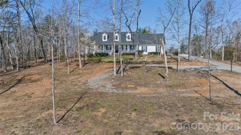 378 Collinsville Road Columbus NC 28722