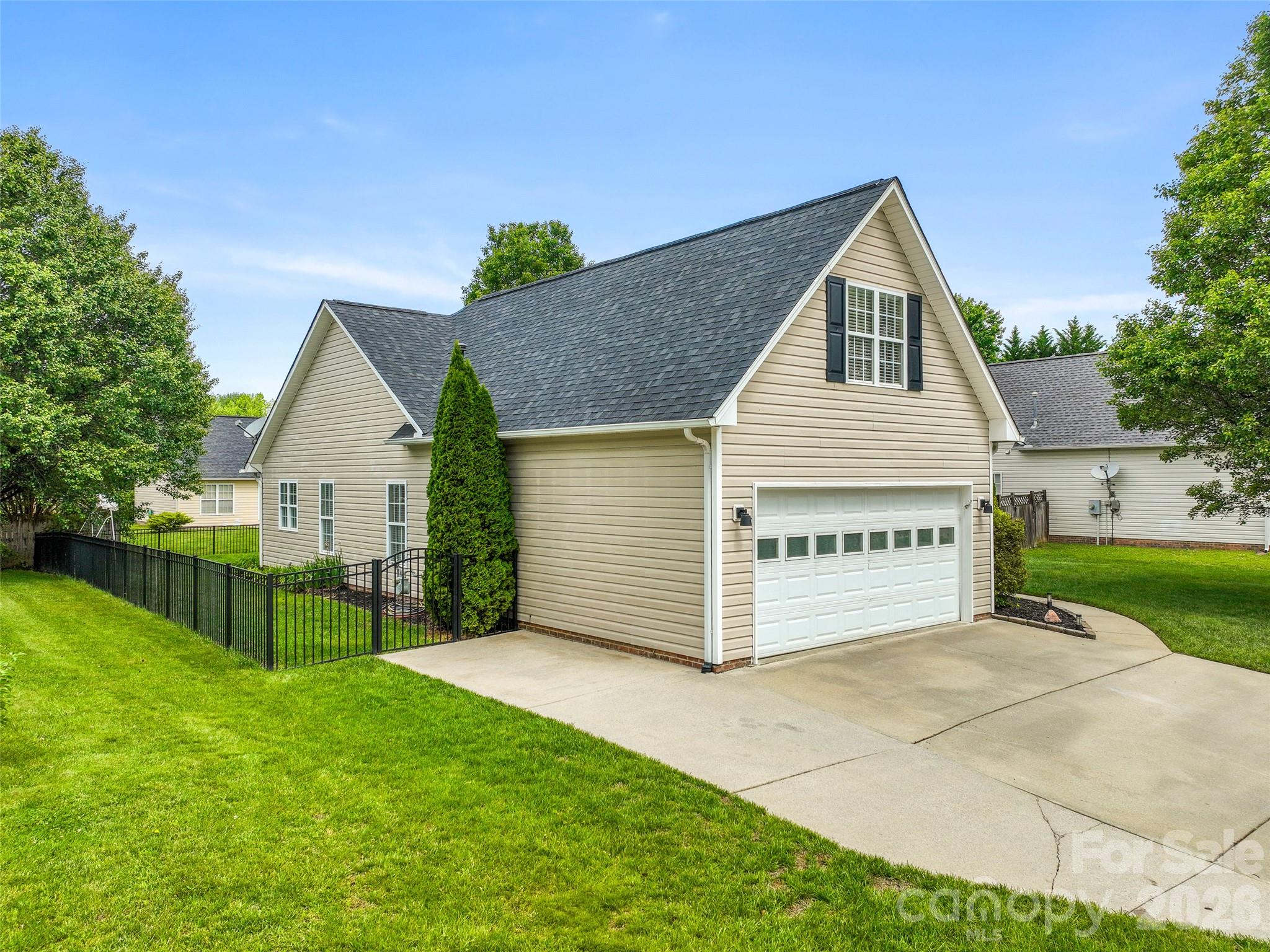 182 Misty Valley Road Fletcher NC 28732