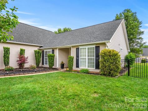 182 Misty Valley Road Fletcher NC 28732