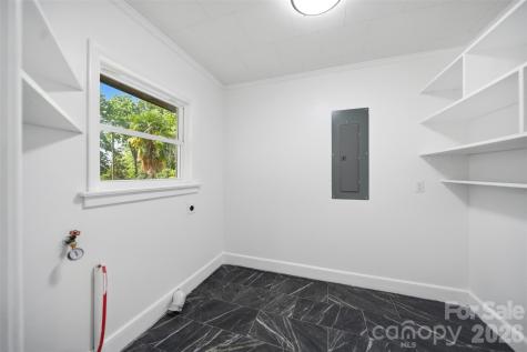907 Amelia Street Newberry SC 29108