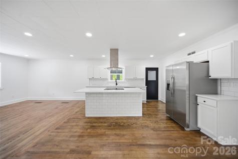 907 Amelia Street Newberry SC 29108