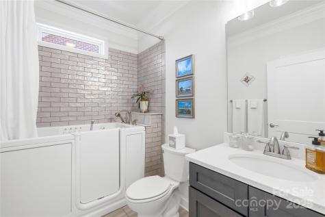 1140 Golden Hill Lane Denver NC 28037