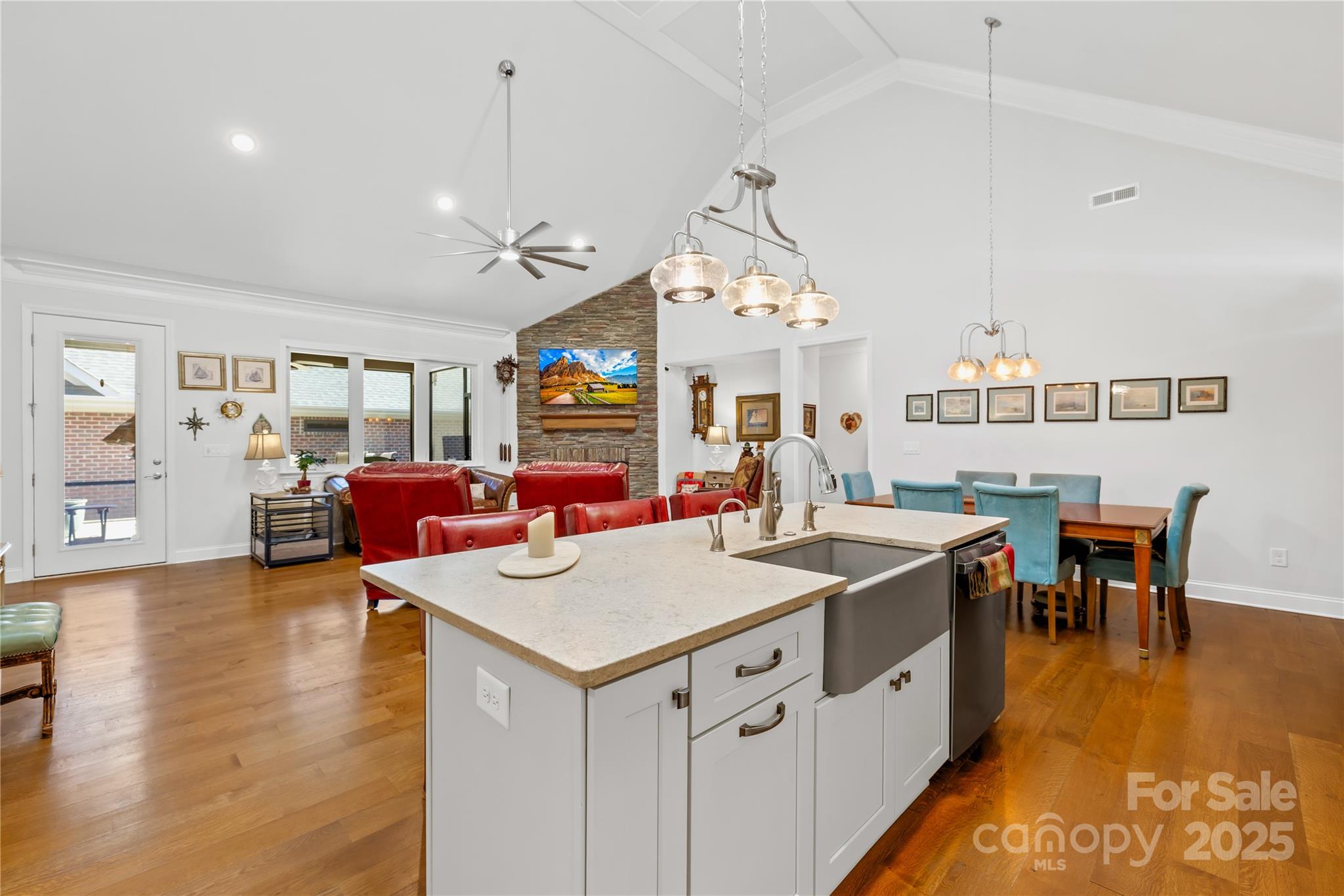 1140 Golden Hill Lane Denver NC 28037