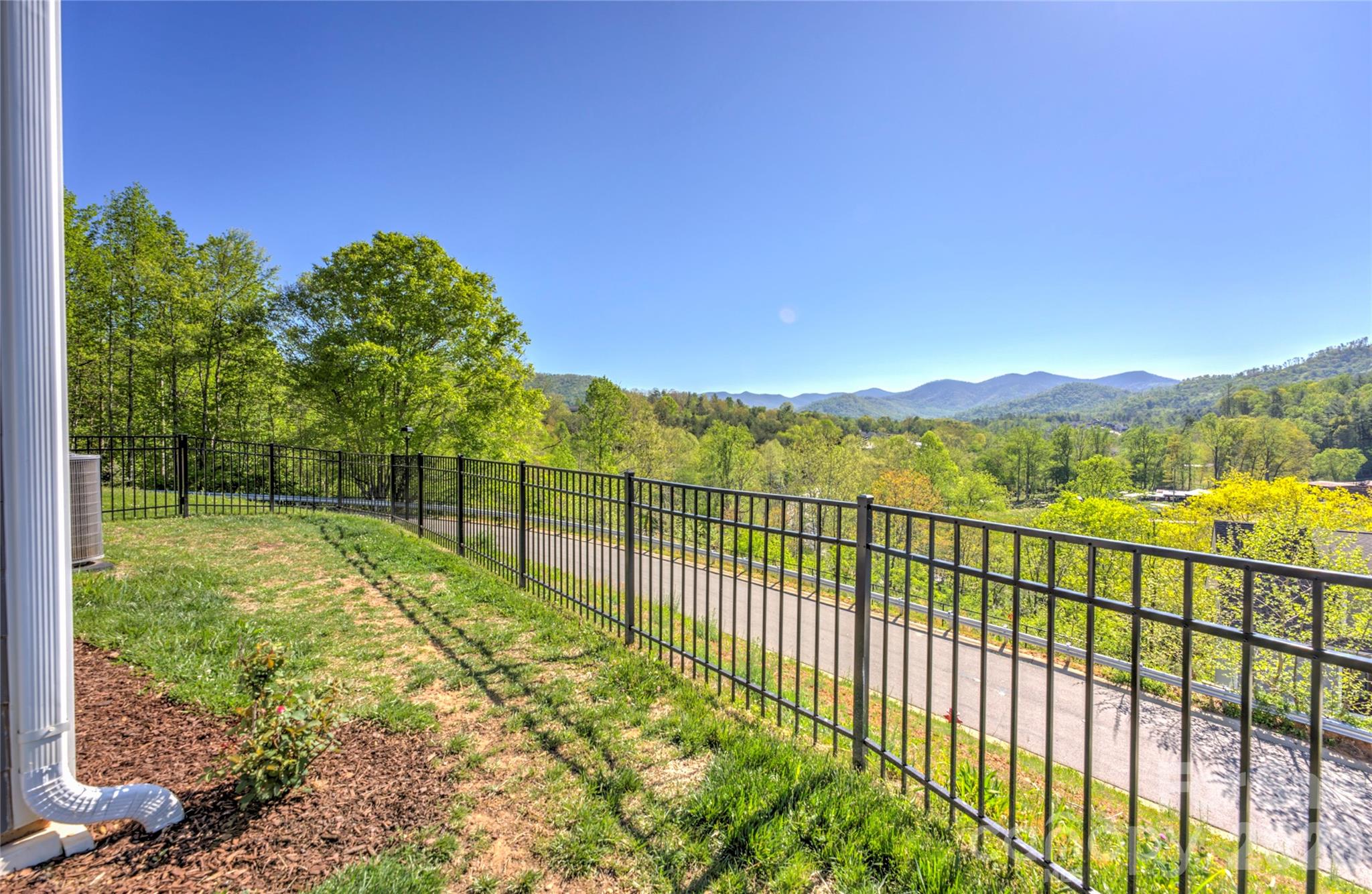 141 Amblers Knoll Road Weaverville NC 28787
