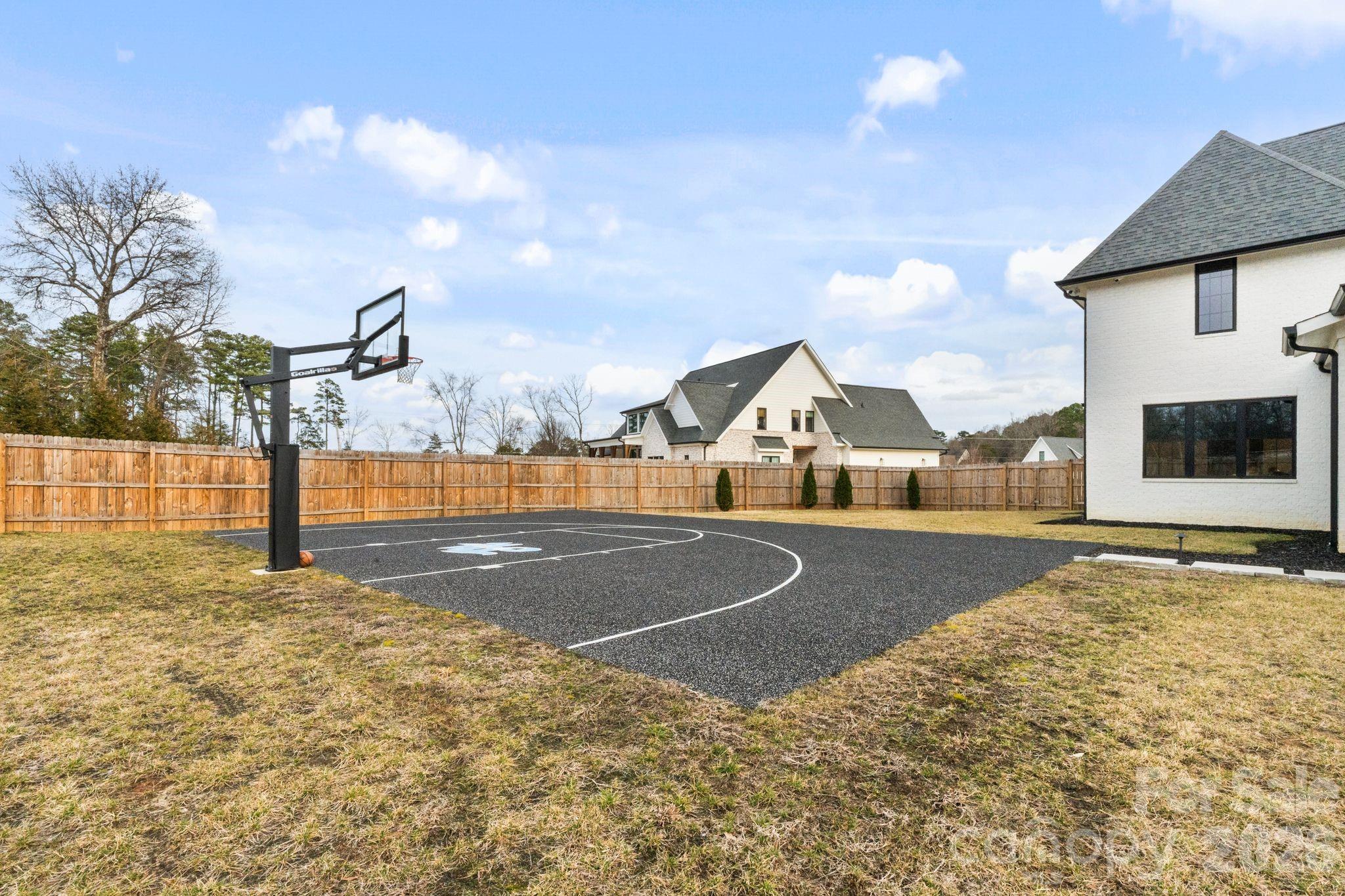 7114 Asbury Village Lane Huntersville NC 28078