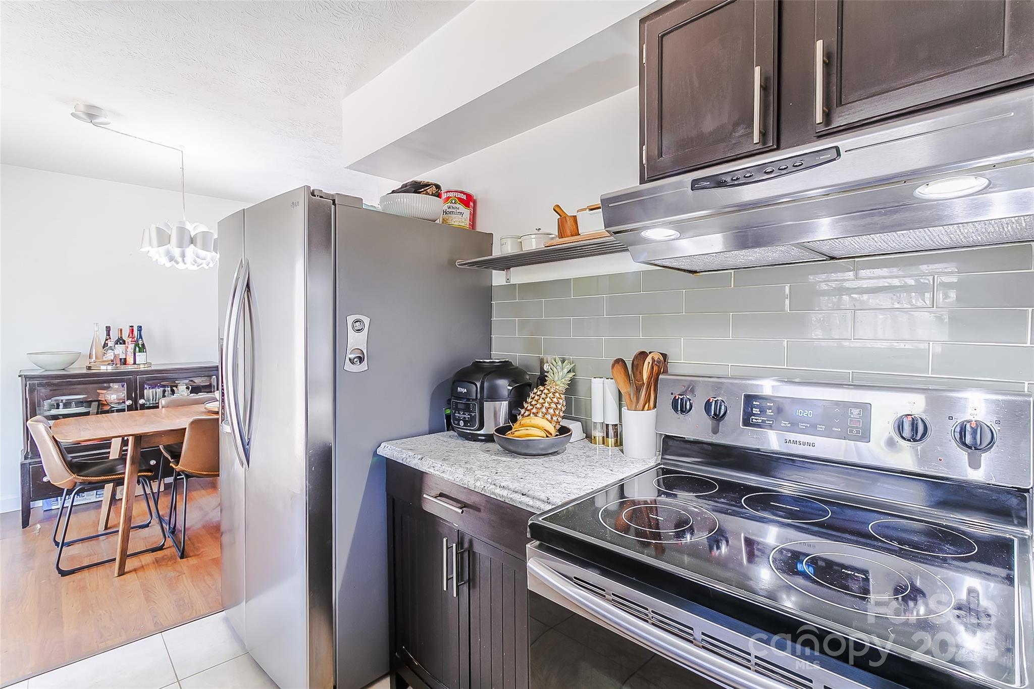 24 Lancelot Lane Asheville NC 28806