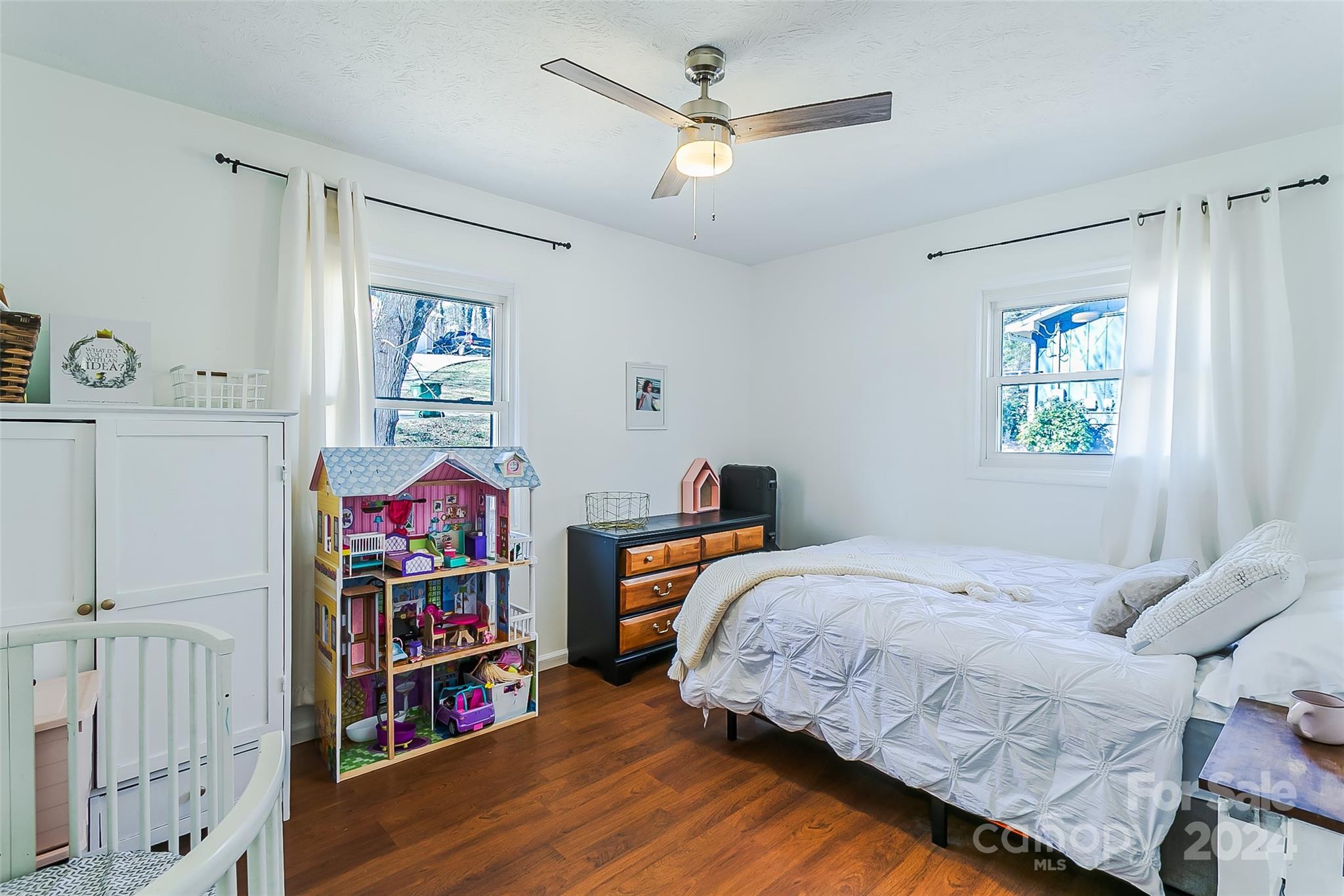24 Lancelot Lane Asheville NC 28806