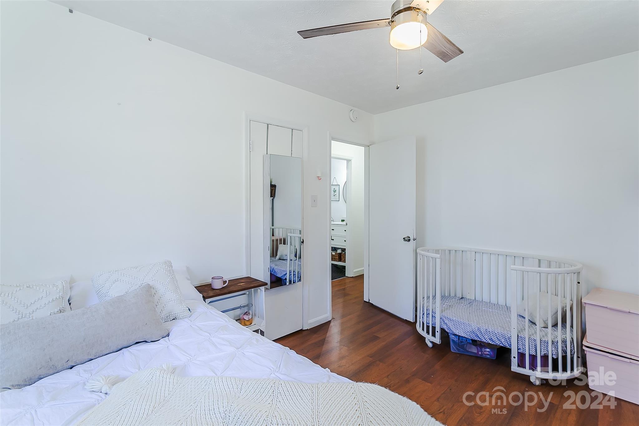24 Lancelot Lane Asheville NC 28806