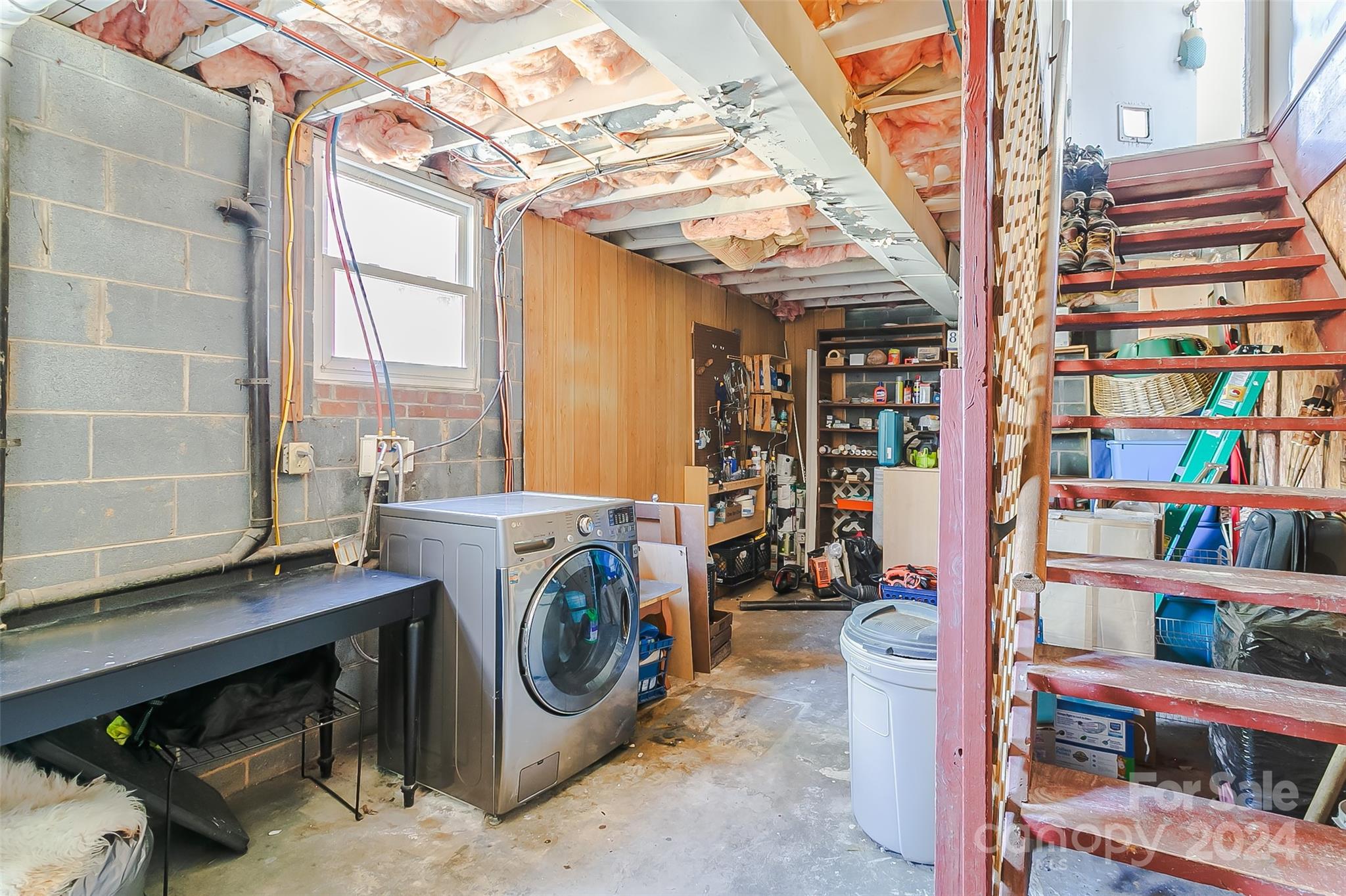 24 Lancelot Lane Asheville NC 28806