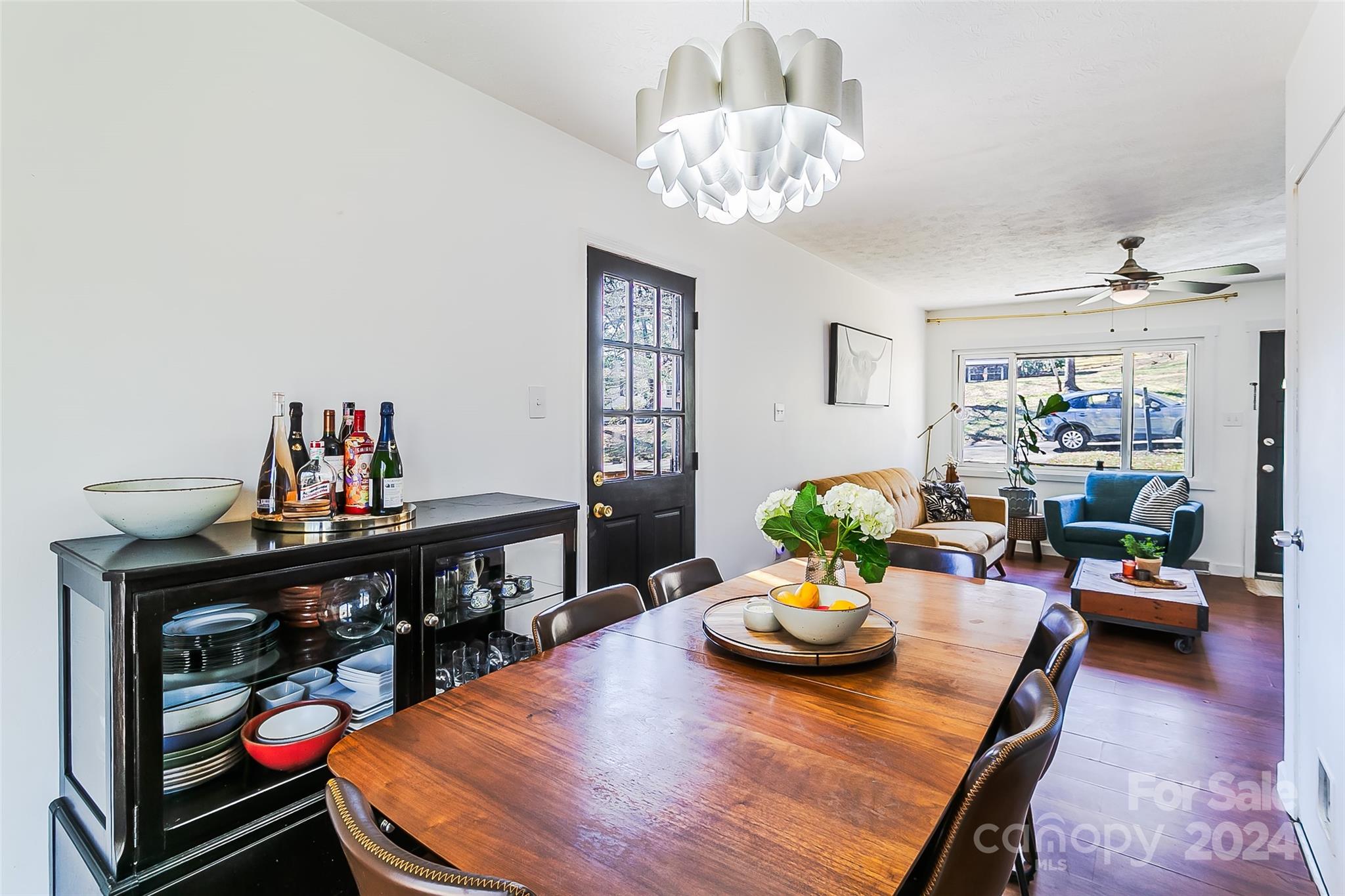 24 Lancelot Lane Asheville NC 28806