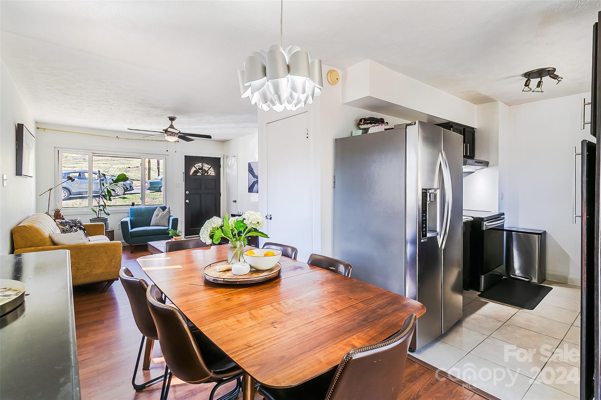 24 Lancelot Lane Asheville NC 28806