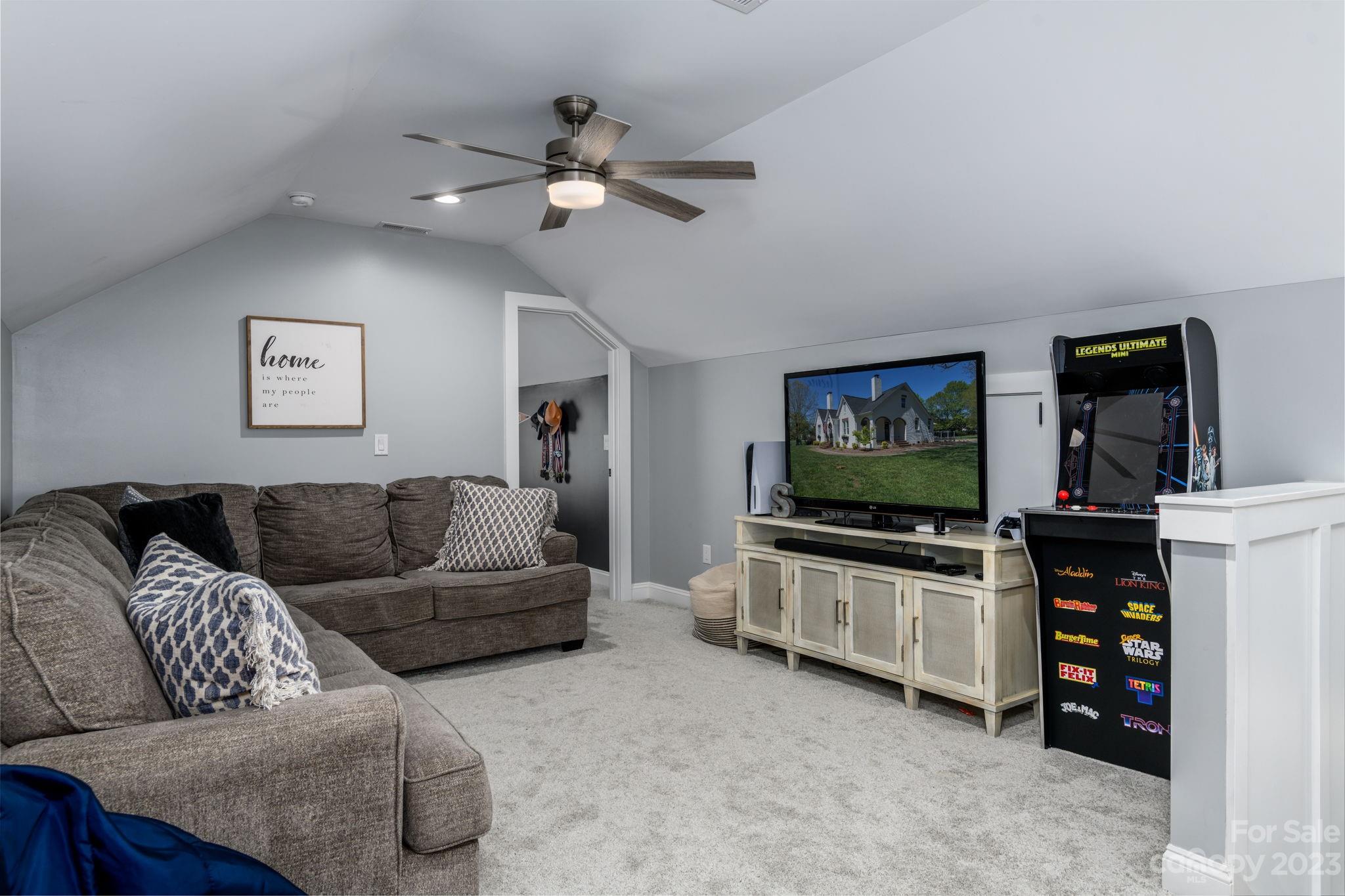 1006 12th Avenue NW Hickory NC 28601