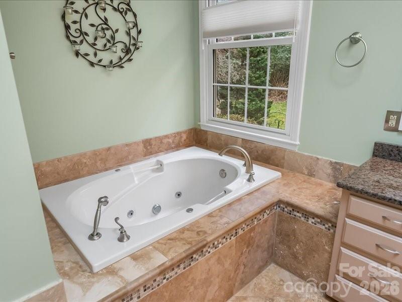 112 Parkland Street Morganton NC 28655