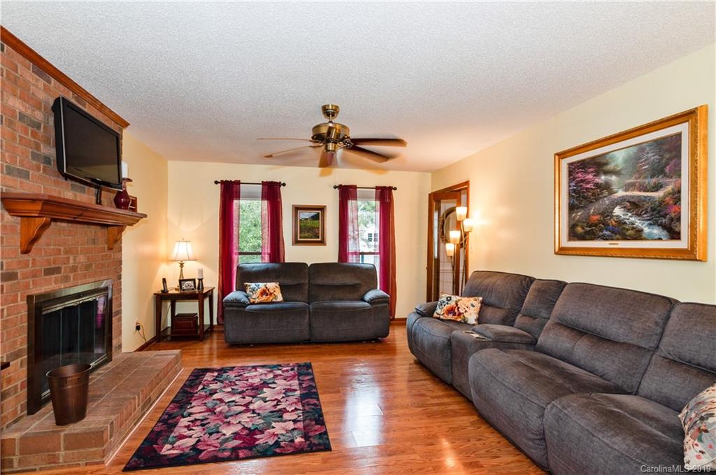 2100 Kilkenney Hill Road Matthews NC 28105