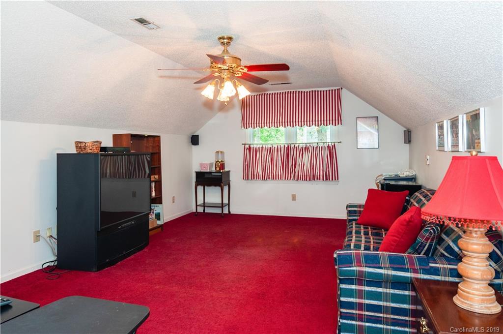 2100 Kilkenney Hill Road Matthews NC 28105