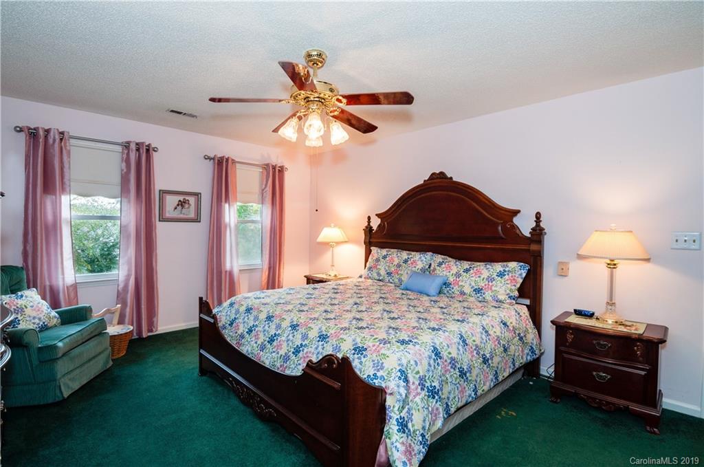 2100 Kilkenney Hill Road Matthews NC 28105