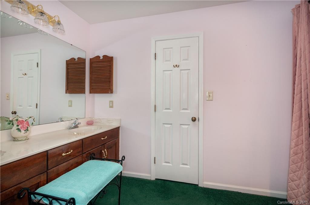 2100 Kilkenney Hill Road Matthews NC 28105