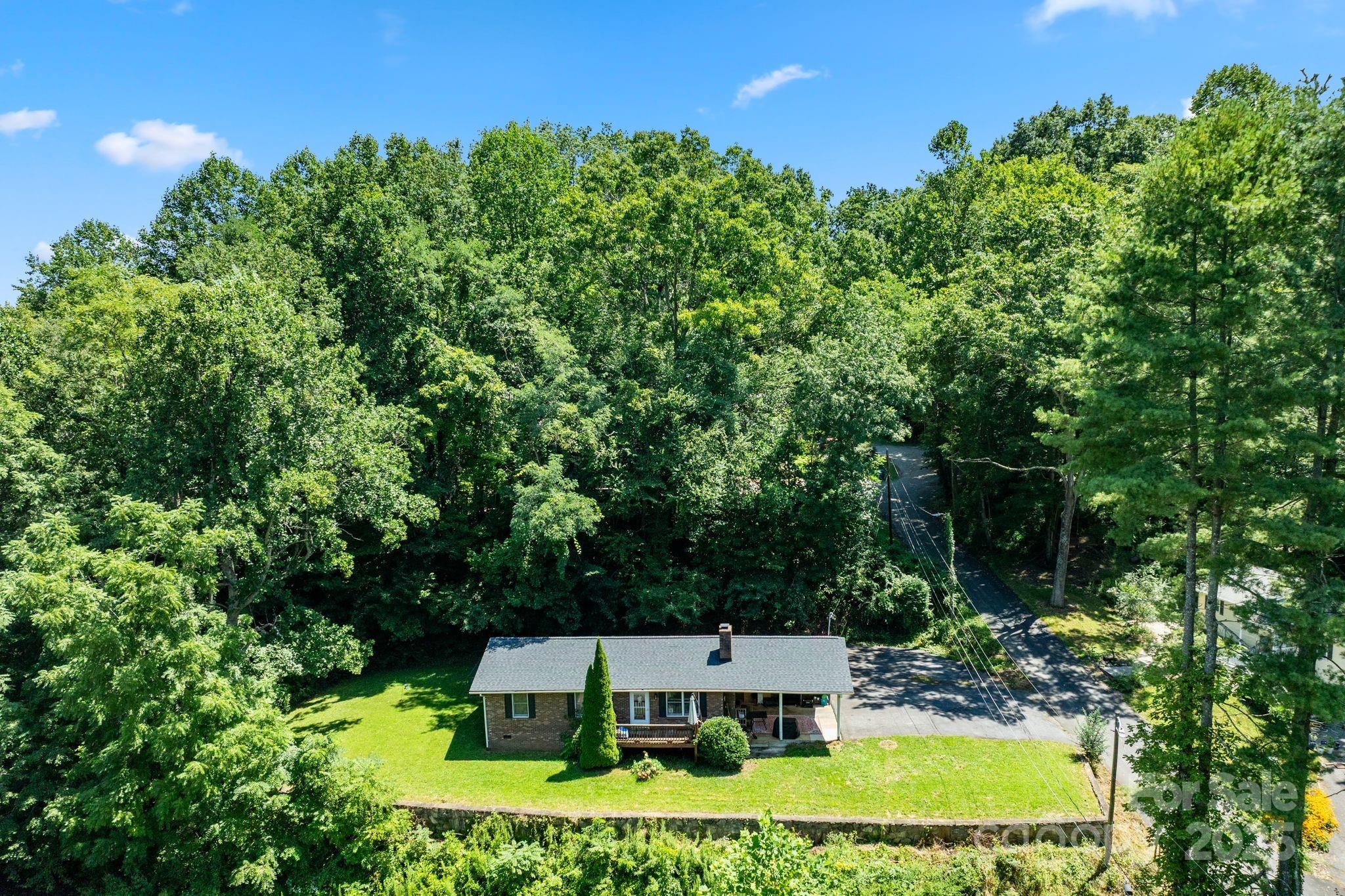11 Stonecrest Heights Waynesville NC 28786