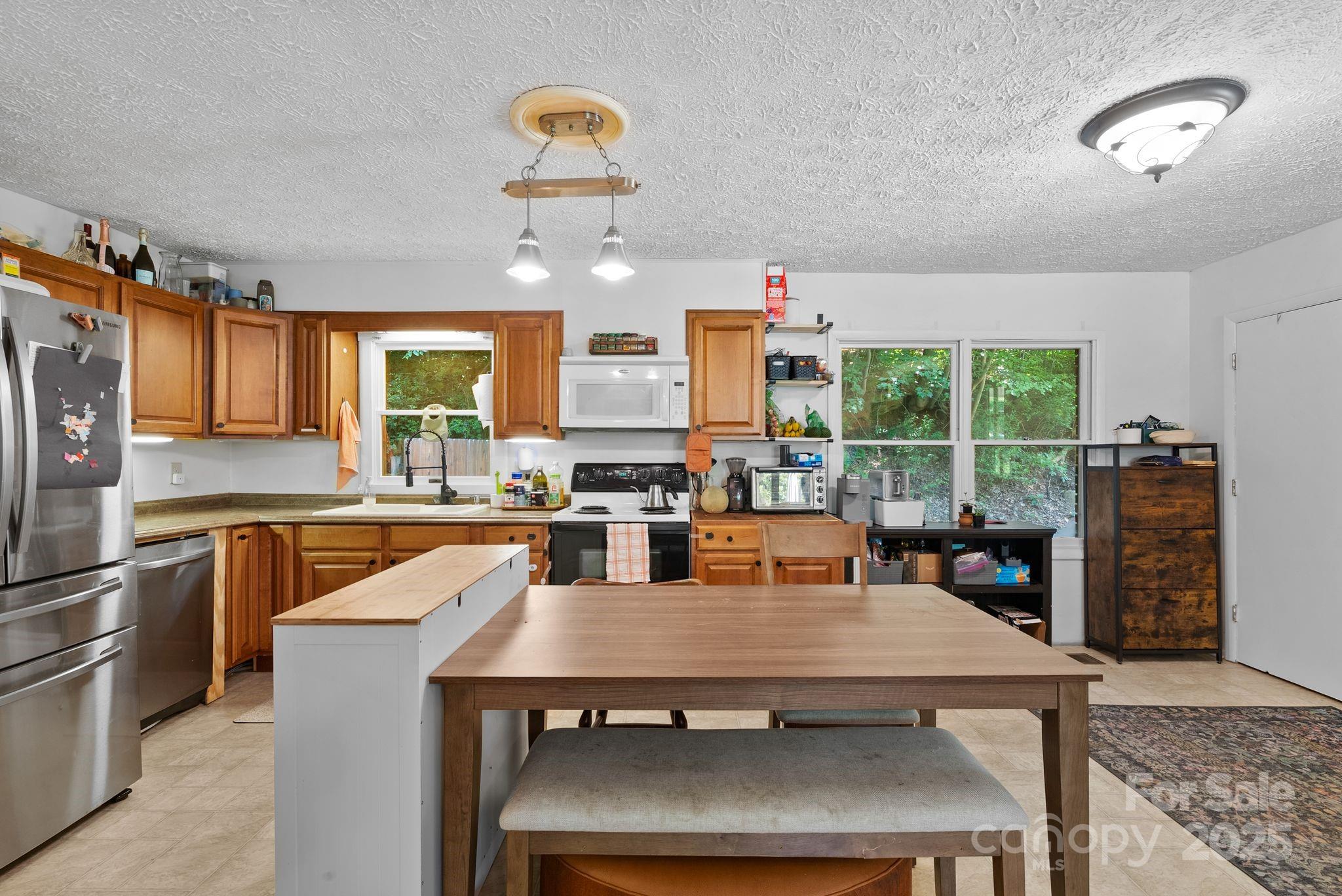 11 Stonecrest Heights Waynesville NC 28786