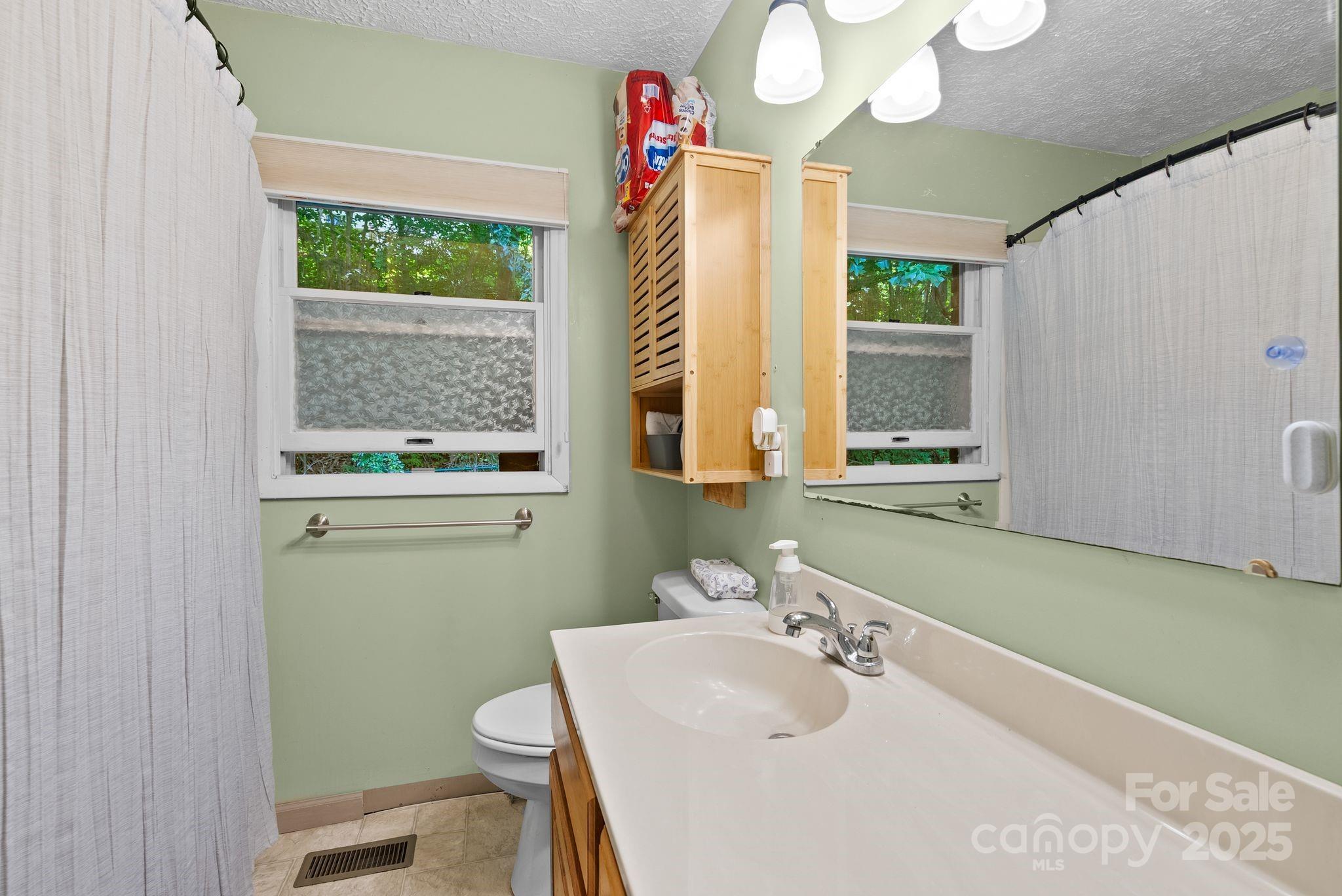 11 Stonecrest Heights Waynesville NC 28786