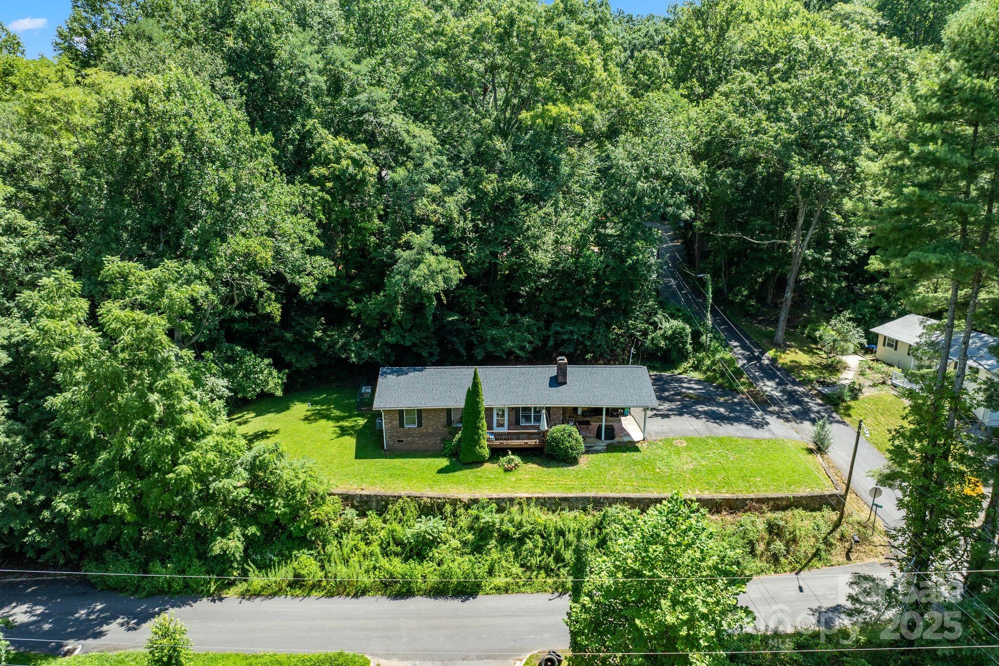 11 Stonecrest Heights Waynesville NC 28786