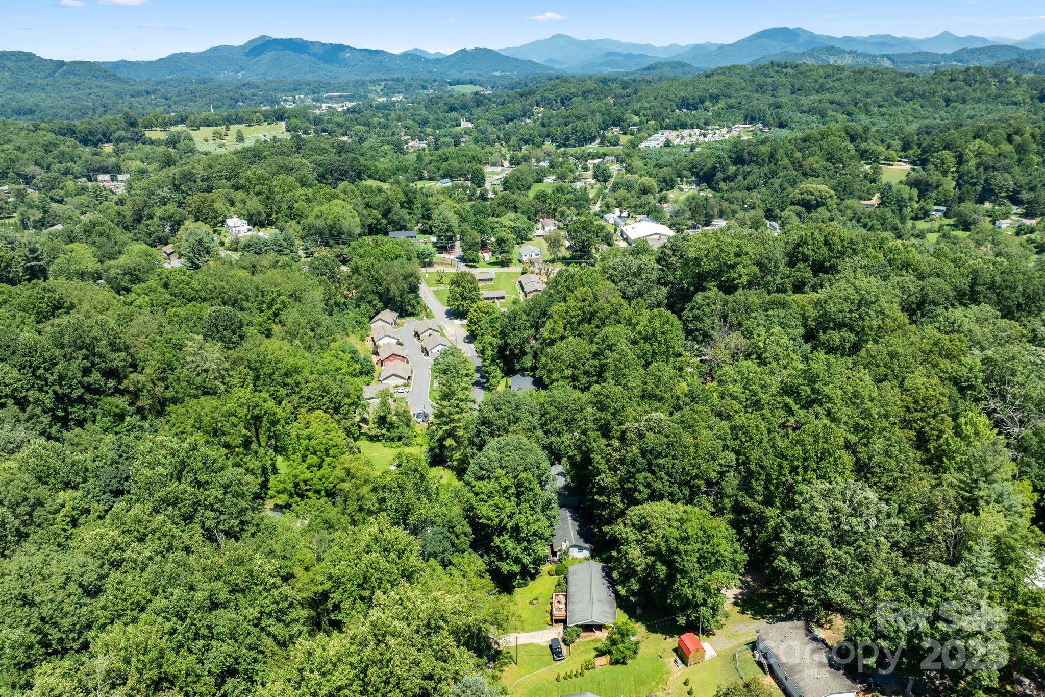 11 Stonecrest Heights Waynesville NC 28786