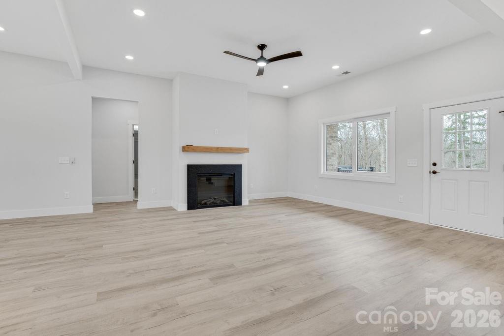 1500 Avalon Oaks Court Dallas NC 28034