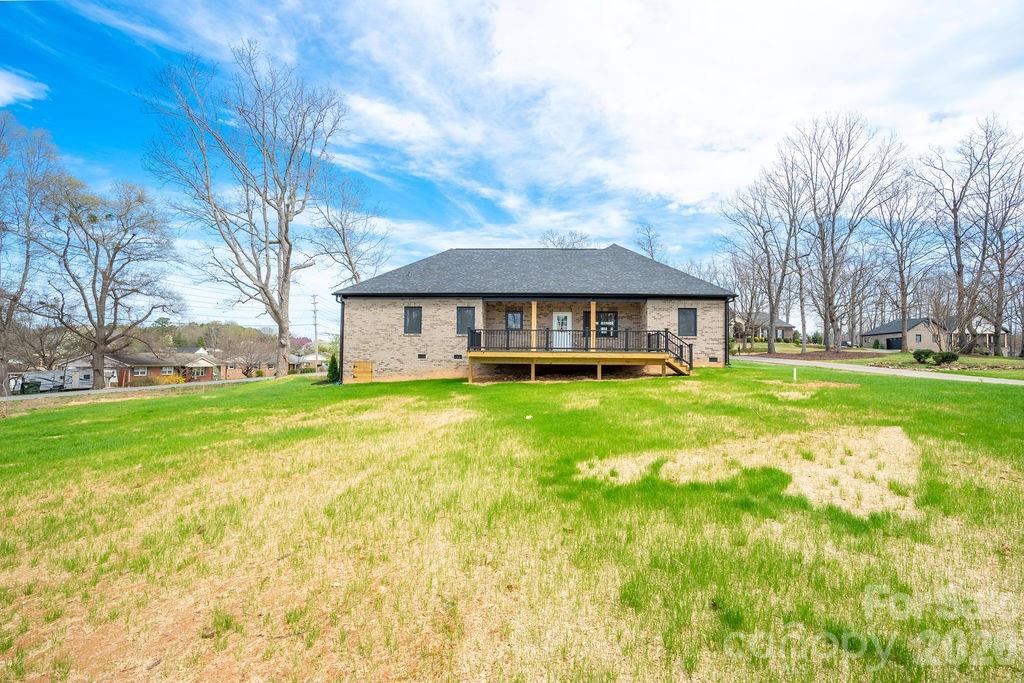1500 Avalon Oaks Court Dallas NC 28034