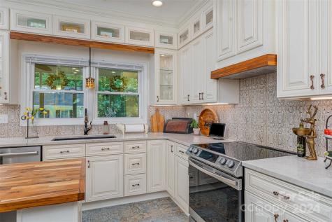 10227 Mount Holly Road Charlotte NC 28214