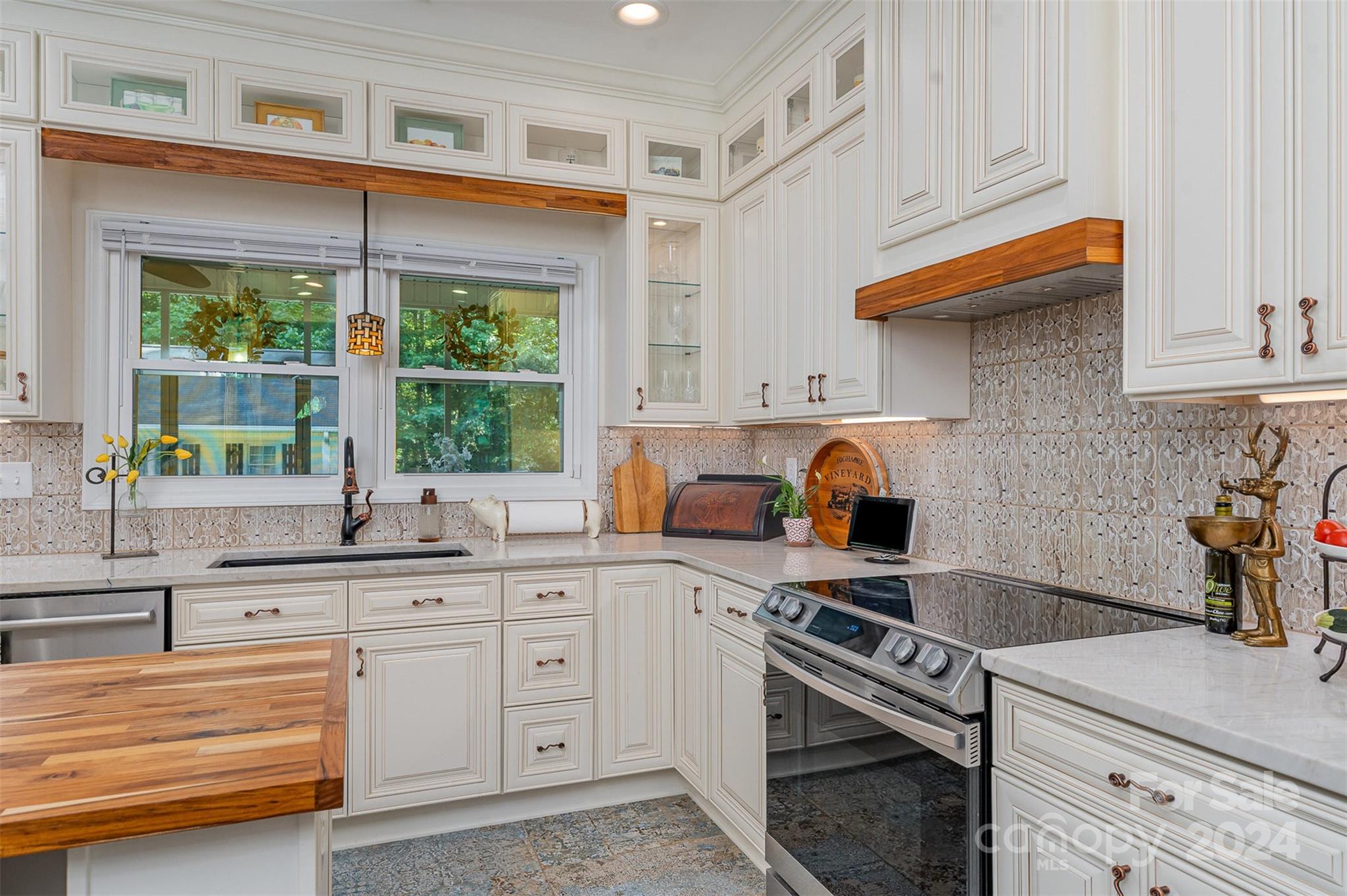 10227 Mount Holly Road Charlotte NC 28214