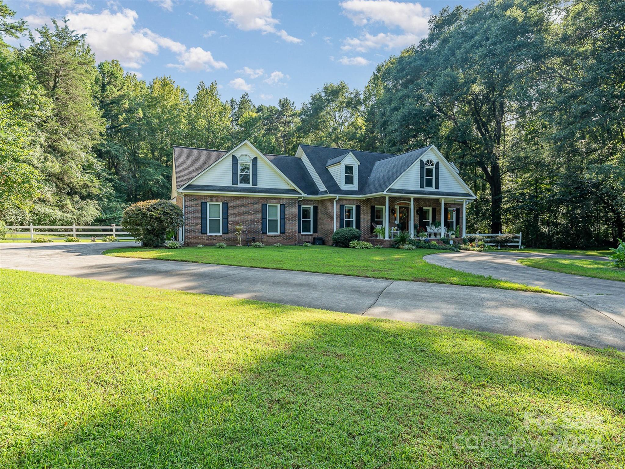 10227 Mount Holly Road Charlotte NC 28214