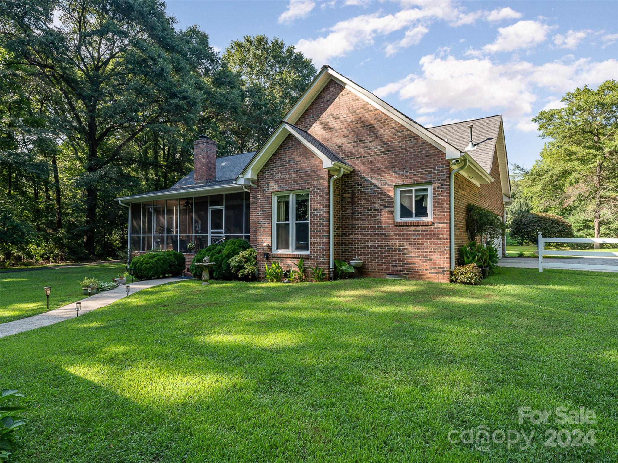 10227 Mount Holly Road Charlotte NC 28214
