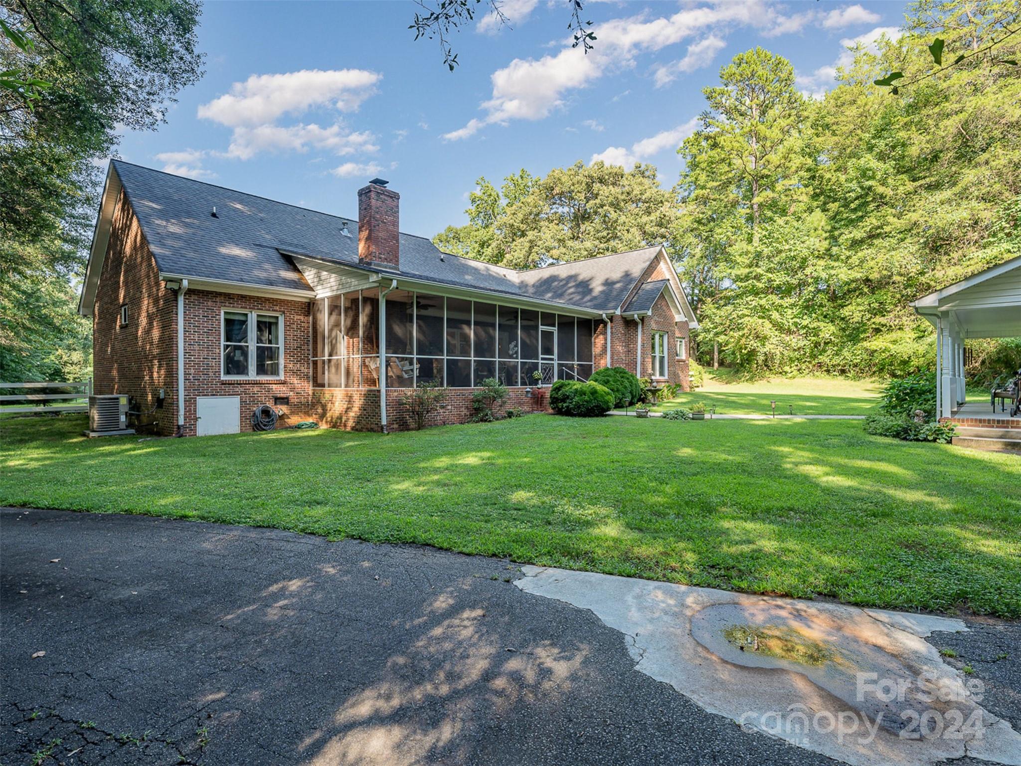 10227 Mount Holly Road Charlotte NC 28214