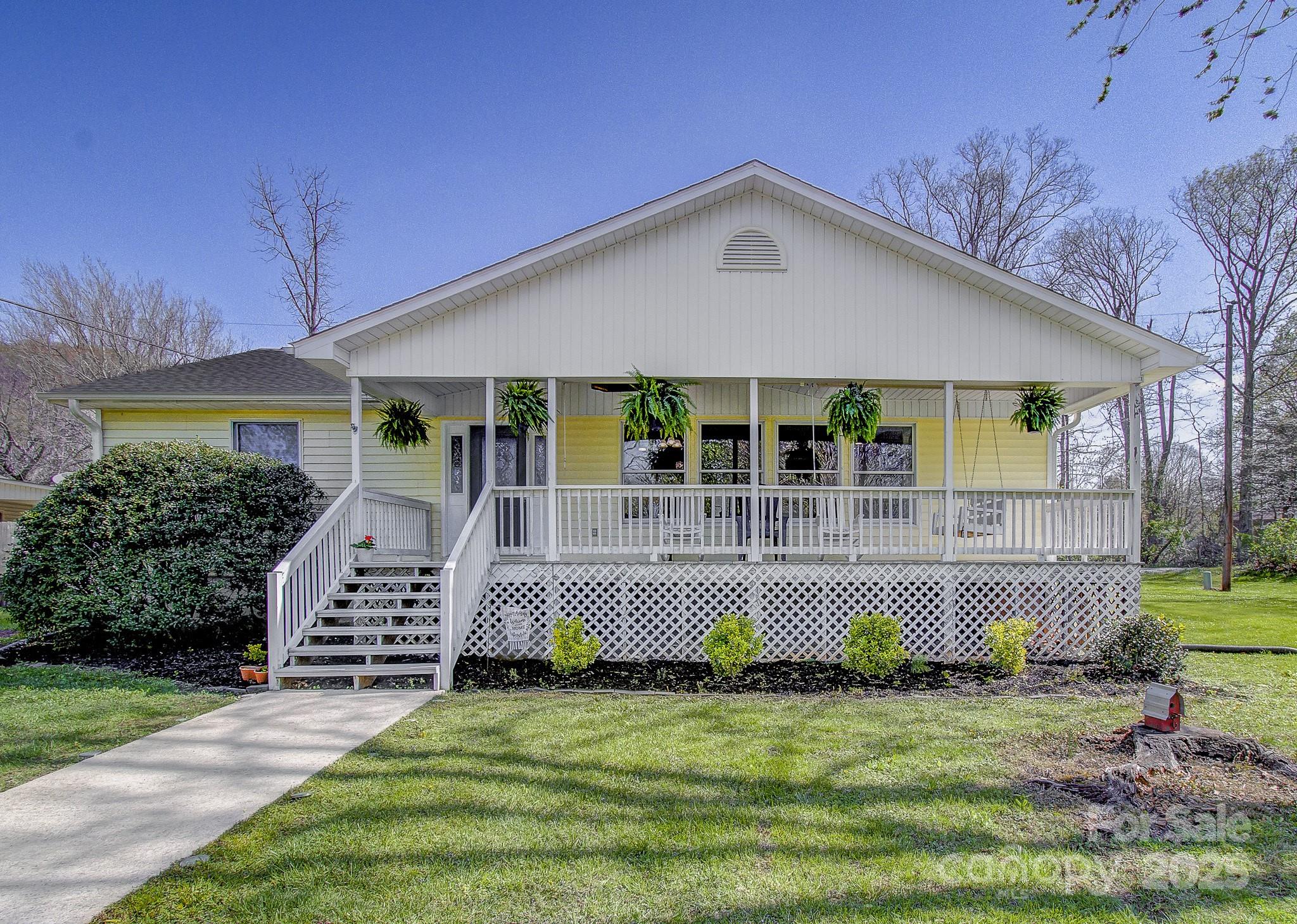 3 S Garden Drive Fletcher NC 28732