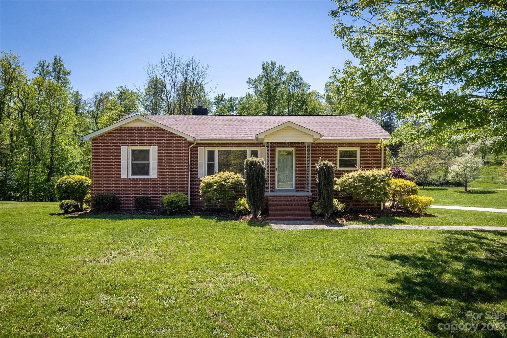1731 N Green Street Morganton NC 28655