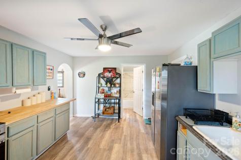 192 Spencer Street Ellenboro NC 28160
