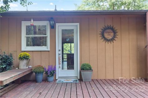 140 Holly Street Black Mountain NC 28711