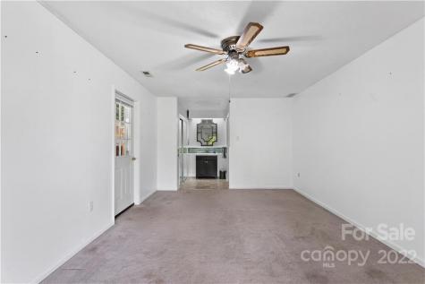 140 Holly Street Black Mountain NC 28711