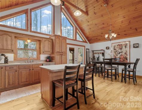 462 Little Mountain Road Bakersville NC 28705