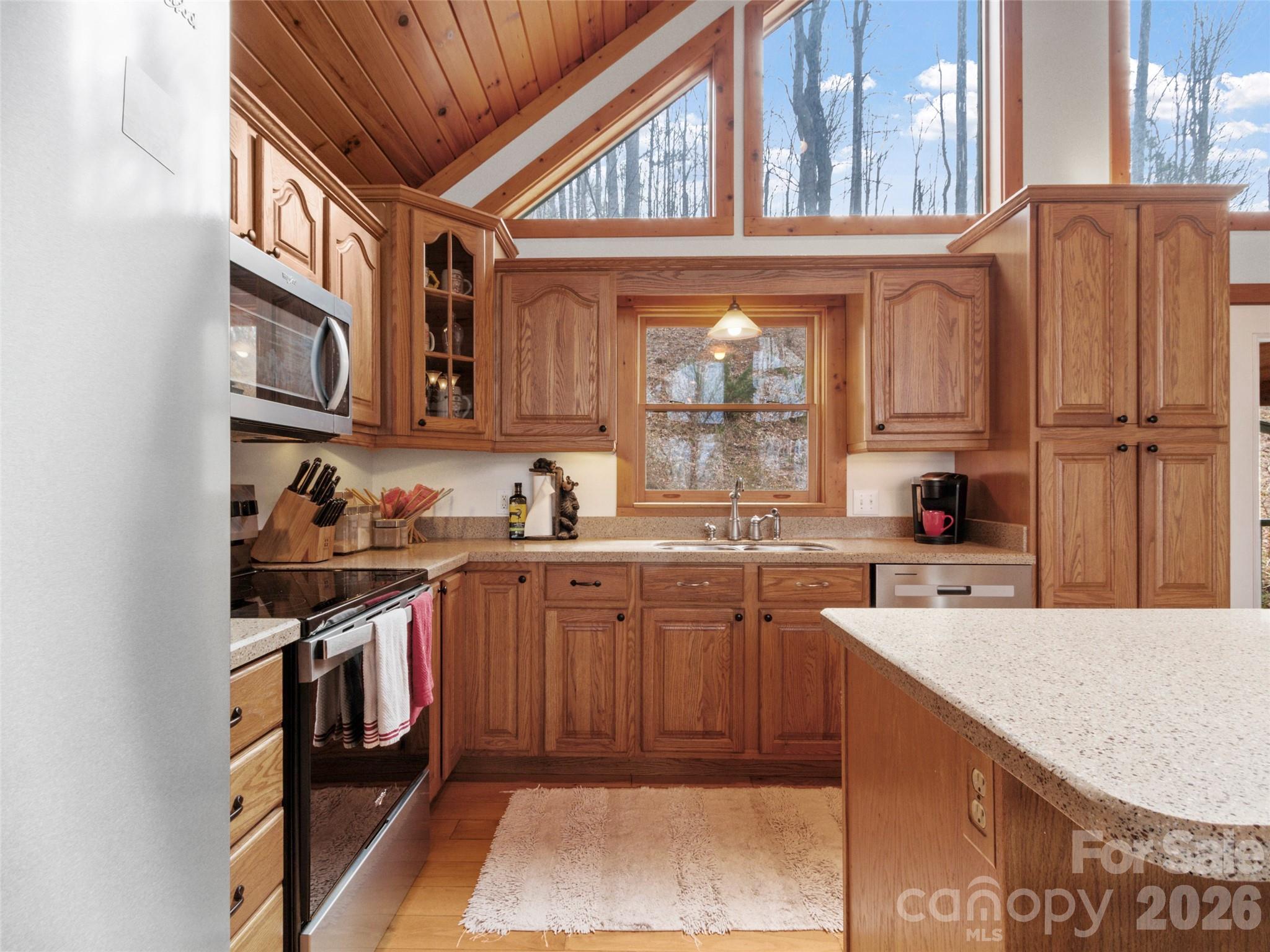 462 Little Mountain Road Bakersville NC 28705