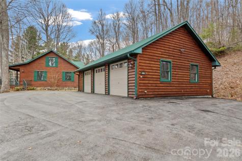 462 Little Mountain Road Bakersville NC 28705