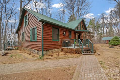 462 Little Mountain Road Bakersville NC 28705