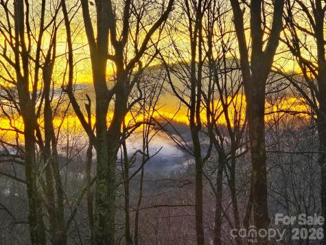462 Little Mountain Road Bakersville NC 28705