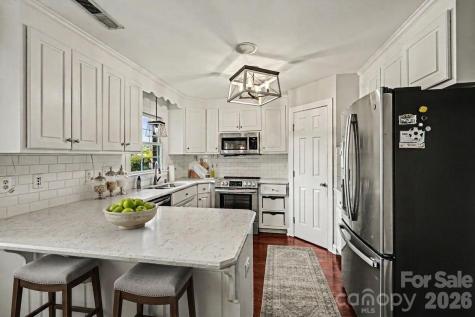 2305 Pinefield Court Gastonia NC 28056