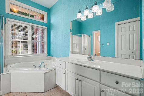 2305 Pinefield Court Gastonia NC 28056