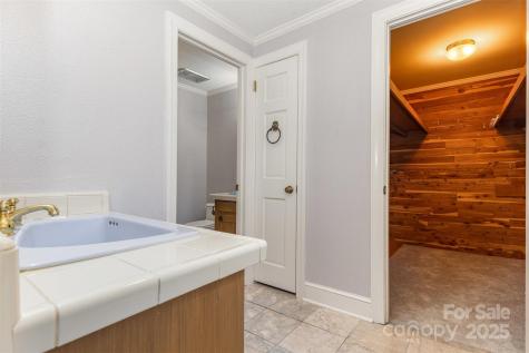 475 Baymount Drive Statesville NC 28625